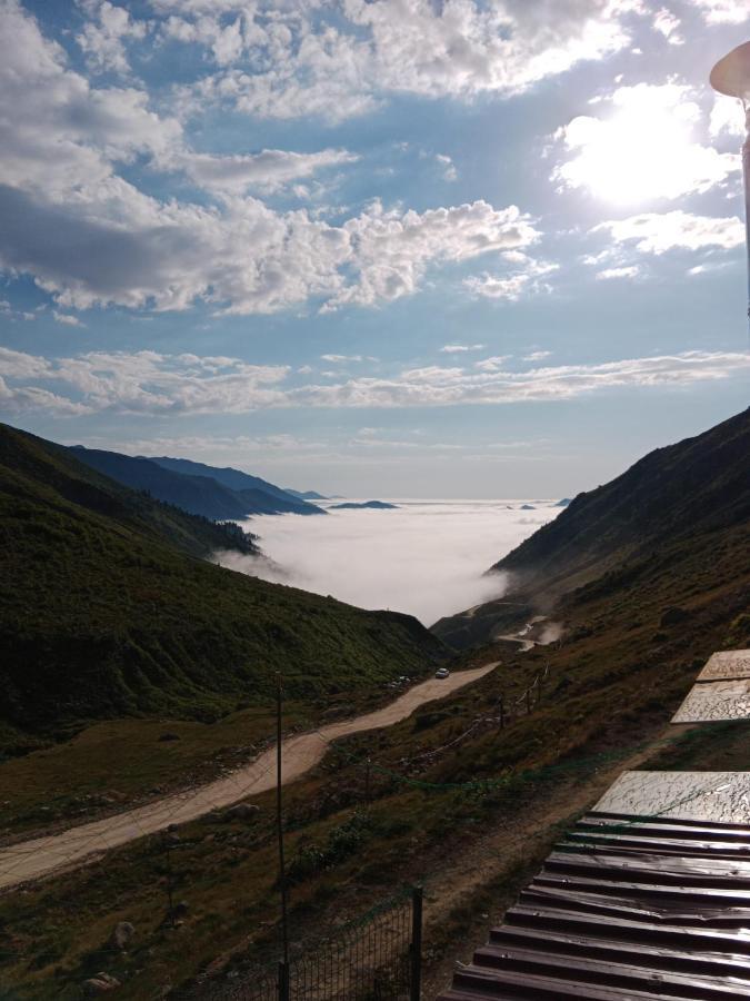 Avusor Mola Cafe Ve Pansiyon Camlihemsin Exterior foto