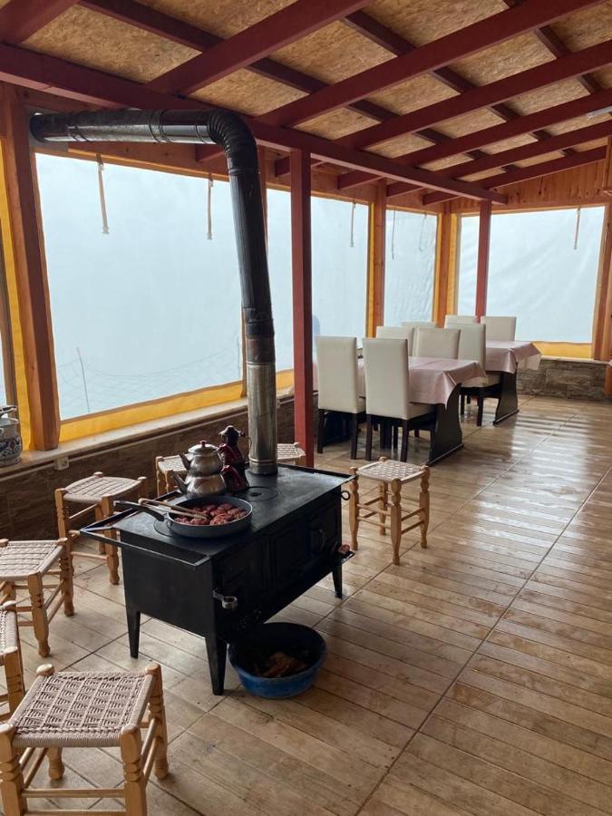 Avusor Mola Cafe Ve Pansiyon Camlihemsin Exterior foto
